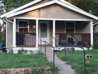 Foreclosed Home - 3926 MYRTLE AVE, 64130