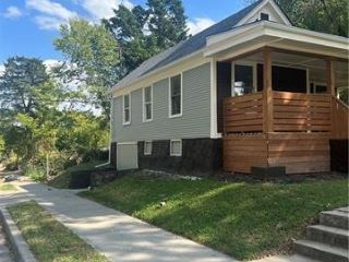 Foreclosed Home - 4101 GARFIELD AVE, 64130