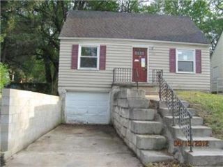 Foreclosed Home - 1709 E 66TH TER, 64131