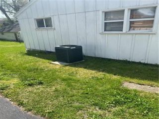 Foreclosed Home - 8421 WAYNE AVE, 64131