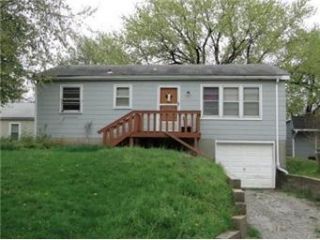 Foreclosed Home - List 100053932