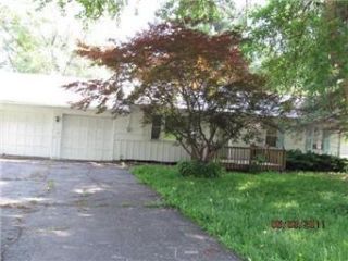 Foreclosed Home - 9240 E 55TH ST, 64133