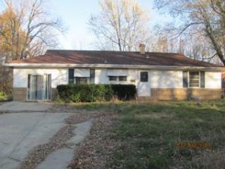 Foreclosed Home - 5435 CEDAR AVE, 64133
