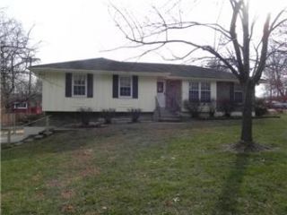 Foreclosed Home - 11019 E 72ND TER, 64133