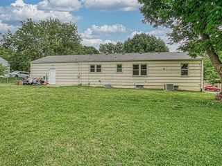 Foreclosed Home - List 100875893