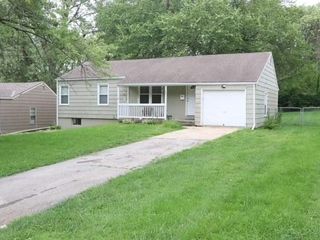 Foreclosed Home - List 100943147