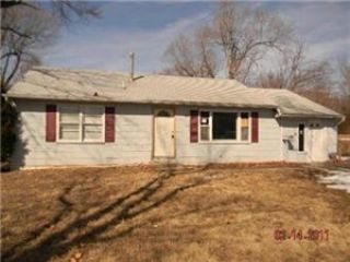 Foreclosed Home - 11712 BLUE RIDGE BLVD, 64134