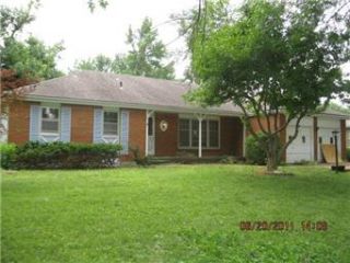 Foreclosed Home - 6113 E 108TH ST, 64134