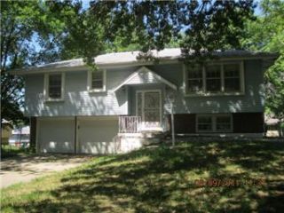 Foreclosed Home - 9818 WHEELING AVE, 64134