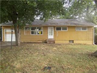 Foreclosed Home - 8306 LONGVIEW RD, 64134