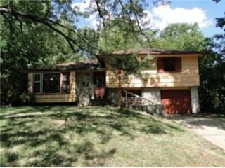 Foreclosed Home - 10005 BEACON AVE, 64134
