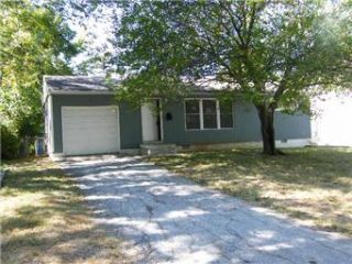 Foreclosed Home - 10906 CAMBRIDGE AVE, 64134