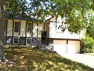Foreclosed Home - 9849 OVERHILL RD, 64134
