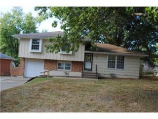 Foreclosed Home - 8407 E 105TH TER, 64134