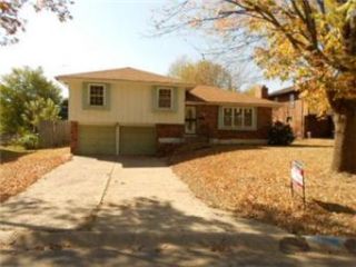 Foreclosed Home - 11622 MANCHESTER AVE, 64134
