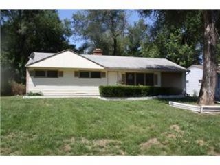 Foreclosed Home - 10722 EWING DR, 64134