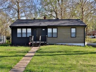 Foreclosed Home - 8601 E 116TH ST, 64134