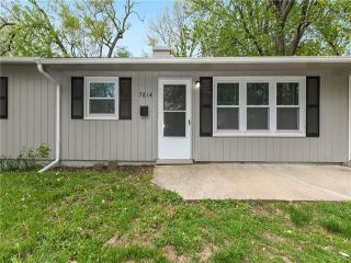 Foreclosed Home - 7614 E 113TH ST, 64134