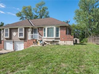 Foreclosed Home - 10706 BELLAIRE AVE, 64134