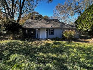 Foreclosed Home - 4724 LOGAN AVE, 64136