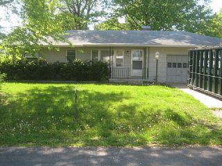 Foreclosed Home - List 100024422