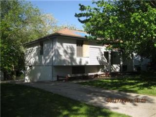Foreclosed Home - 8915 MANNING AVE, 64138