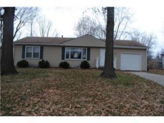 Foreclosed Home - 8818 KENTUCKY AVE, 64138