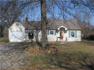 Foreclosed Home - 11308 E 78TH TER, 64138