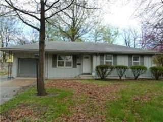 Foreclosed Home - 9217 FAIRWOOD CT, 64138