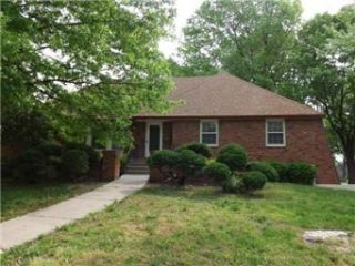 Foreclosed Home - 8831 TENNESSEE AVE, 64138