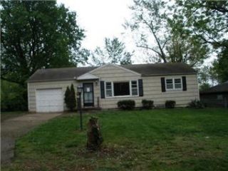 Foreclosed Home - 8601 KENTUCKY AVE, 64138