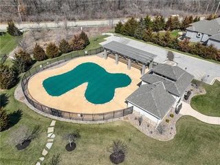 Foreclosed Home - List 100837645