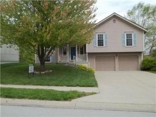 Foreclosed Home - 7419 NW RHODE AVE, 64152