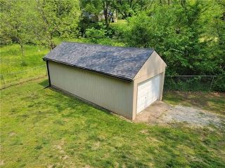 Foreclosed Home - 7117 NW OAK DR, 64152