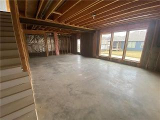 Foreclosed Home - 7430 N LAMAR DR, 64152