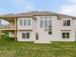 Foreclosed Home - List 101160542