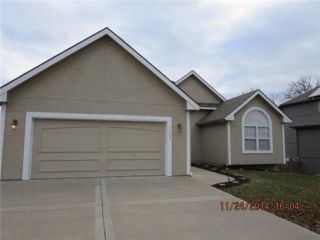 Foreclosed Home - 5105 NW 88TH TER, 64154