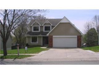 Foreclosed Home - 913 NE 86TH ST, 64155