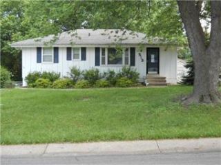 Foreclosed Home - 513 NW 88TH ST, 64155