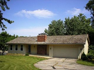 Foreclosed Home - List 100124395
