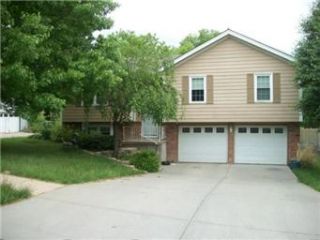 Foreclosed Home - 916 NE 87TH TER, 64155