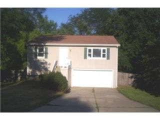 Foreclosed Home - 11301 N TRACY AVE, 64155