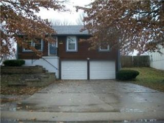 Foreclosed Home - 7200 N KENTUCKY AVE, 64158