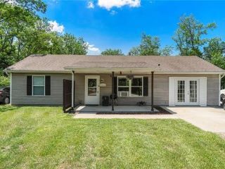 Foreclosed Home - 5162 SE MEADOW LN, 64465