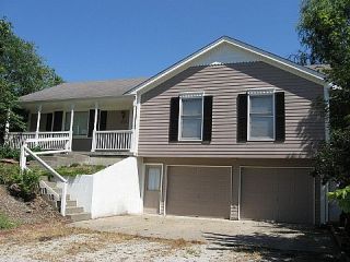 Foreclosed Home - 907 RICHMOND ST, 64477