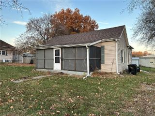 Foreclosed Home - 207 S 4TH ST, 64485