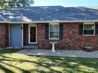Foreclosed Home - 1202 W PAWNEE ST, 64485