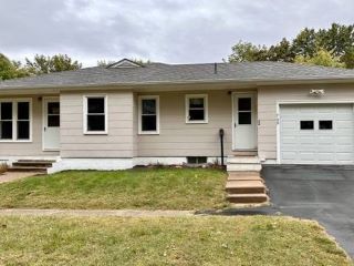 Foreclosed Home - 709 BROAD ST, 64491