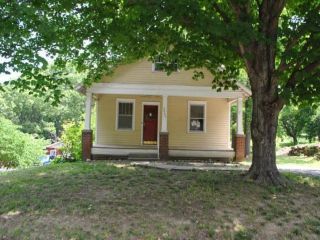 Foreclosed Home - 3007 S 28th Street, 64503