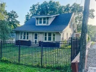 Foreclosed Home - 6520 S 14TH ST, 64504